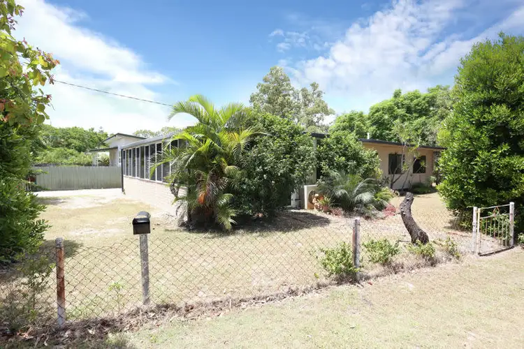 1379 Bribie Island Rd, Ningi QLD 4511
