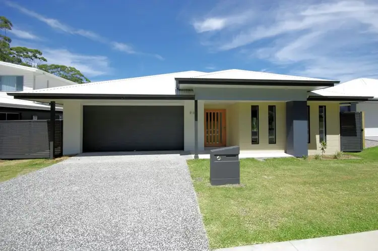 96 North Solitary Dr, Sapphire Beach NSW 2450
