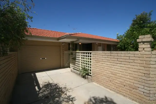 Main view of Homely villa listing, 10/5 Park Road, Midvale WA 6056