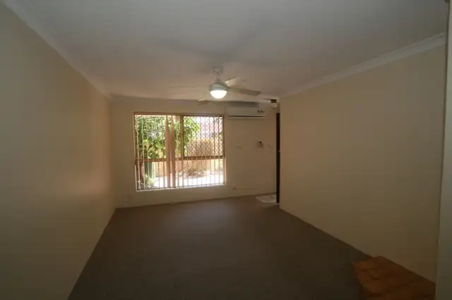 Second view of Homely villa listing, 10/5 Park Road, Midvale WA 6056