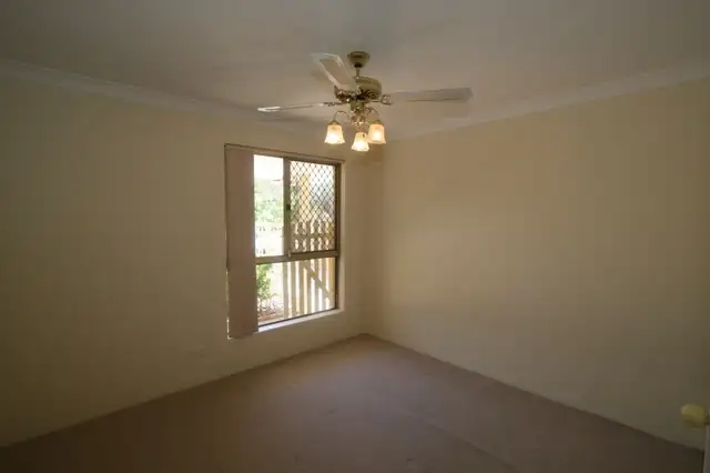 Fourth view of Homely villa listing, 10/5 Park Road, Midvale WA 6056