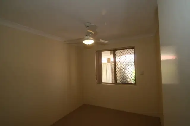 Sixth view of Homely villa listing, 10/5 Park Road, Midvale WA 6056