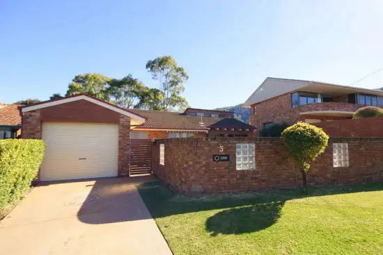 Main view of Homely house listing, 5 Perry Drive, Coffs Harbour NSW 2450