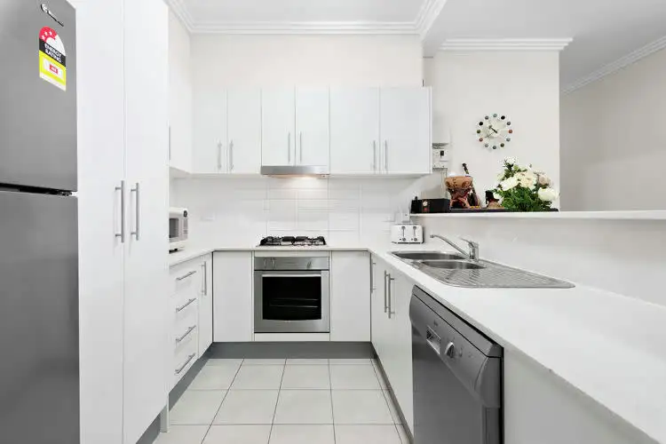 Third view of Homely unit listing, 6/2 Bruce Street, Blacktown NSW 2148