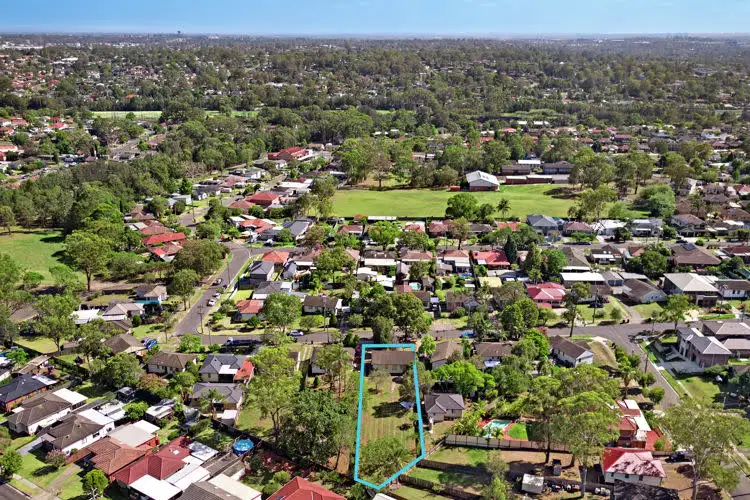 Sixth view of Homely house listing, 18 Hayes Road, Seven Hills NSW 2147