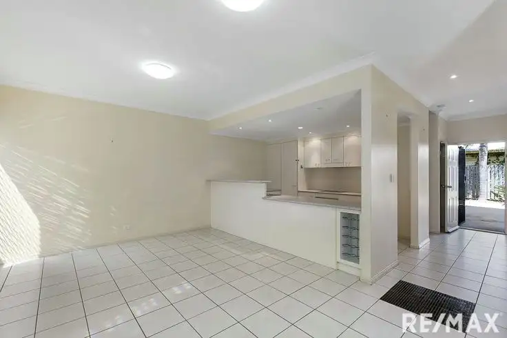 Third view of Homely unit listing, 4/175 Torquay Road, Scarness QLD 4655