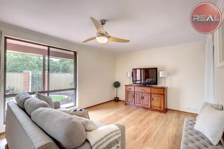 Sixth view of Homely house listing, 15 Courtyard Place, Wynn Vale SA 5127