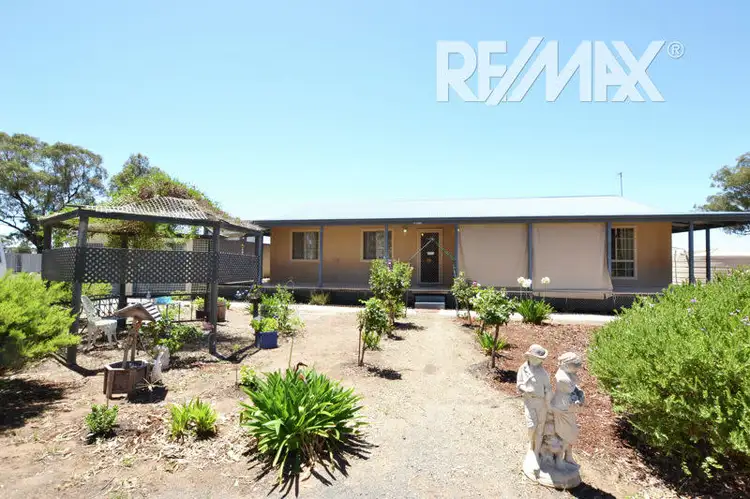 9-11 Howell Street, Illabo NSW 2590