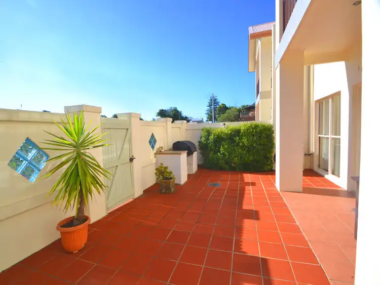Third view of Homely unit listing, 2/14 Barrington Rd, Terrigal NSW 2260
