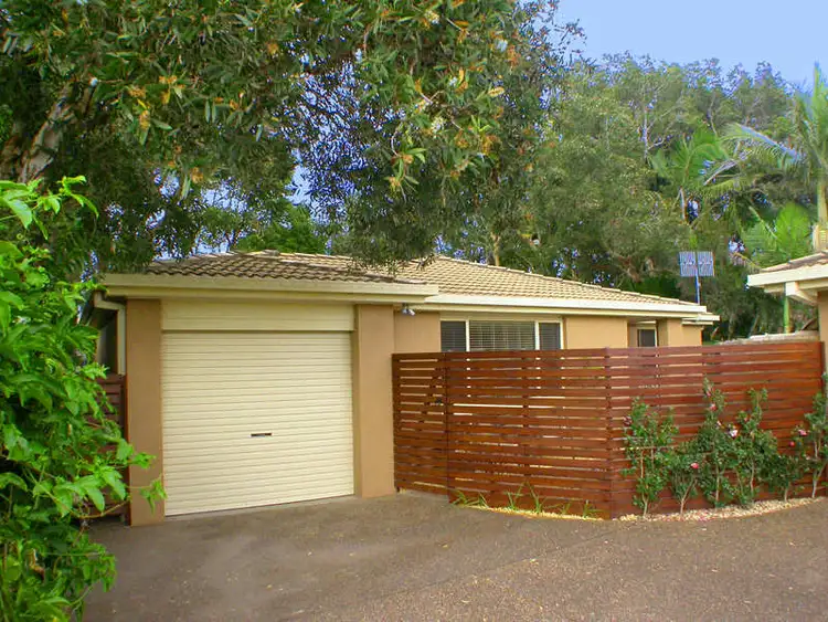Main view of Homely villa listing, 2/26 Renown Street, Wamberal NSW 2260