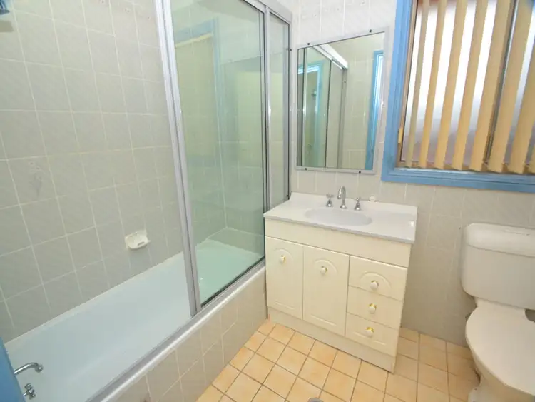 Fifth view of Homely unit listing, 3/174 Terrigal Dr, Terrigal NSW 2260