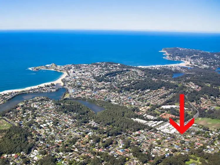 Second view of Homely house listing, 27 Raymond Tce, Terrigal NSW 2260