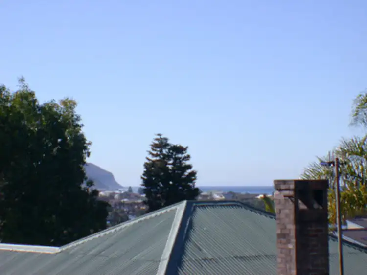 Second view of Homely house listing, 3/44 Havenview Road, Terrigal NSW 2260