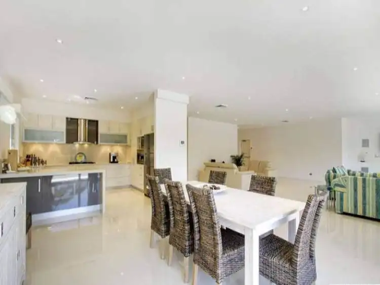 Fourth view of Homely unit listing, 4/20 Maroomba Rd, Terrigal NSW 2260
