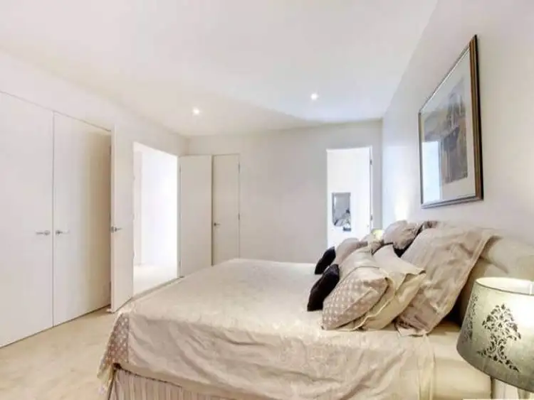 Sixth view of Homely unit listing, 4/20 Maroomba Rd, Terrigal NSW 2260