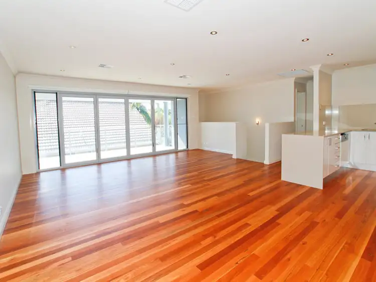 Third view of Homely house listing, 4/30 Havenview Rd, Terrigal NSW 2260