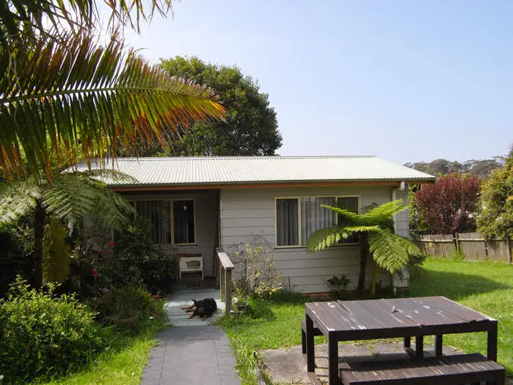 Second view of Homely house listing, 18 Seaview Ave, Wamberal NSW 2260