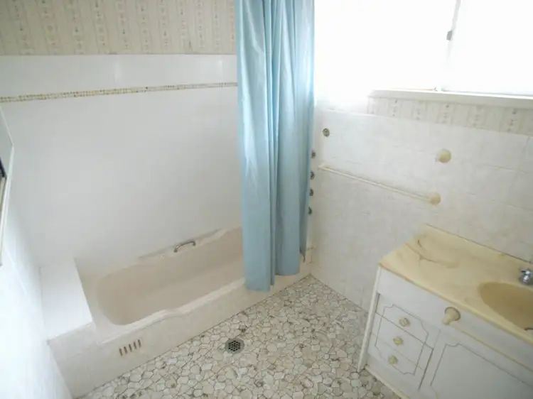 Fifth view of Homely house listing, 32 Dalpura Rd, Wamberal NSW 2260