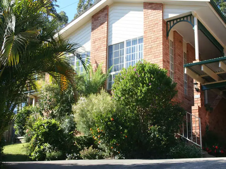 Main view of Homely unit listing, 2/5 Sacha Terrace, Terrigal NSW 2260