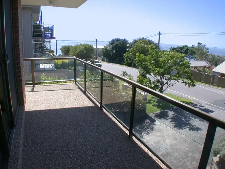 Fifth view of Homely unit listing, 4/19 Barnhill Road, Terrigal NSW 2260