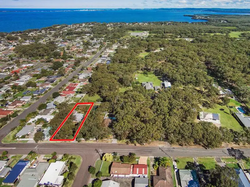 Main view of Homely house listing, 52 Wahroonga Road, Kanwal NSW 2259