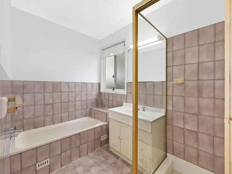 Fifth view of Homely unit listing, 2/13 Whiting Avenue, Terrigal NSW 2260