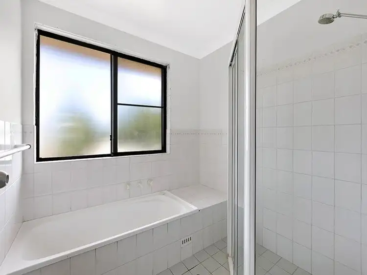 Sixth view of Homely semi-detached listing, 1/13 Boorana Close, Killarney Vale NSW 2261