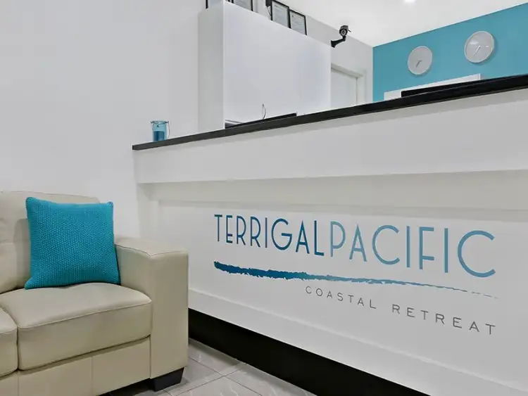 Second view of Homely house listing, Unit 212/224 Terrigal Dr, Terrigal NSW 2260