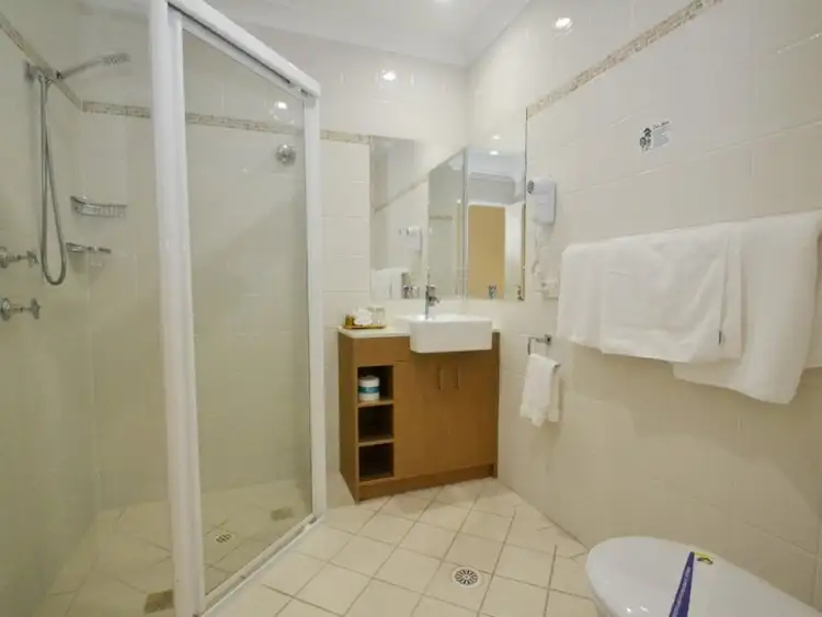 Fifth view of Homely studio listing, 11/6 Maroomba Road, Terrigal NSW 2260