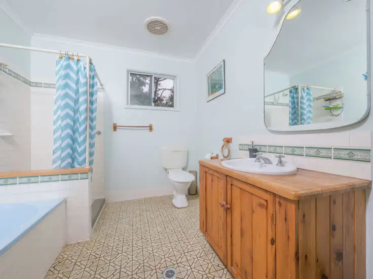 Sixth view of Homely house listing, 17 Sutherland Lane, Armidale NSW 2350