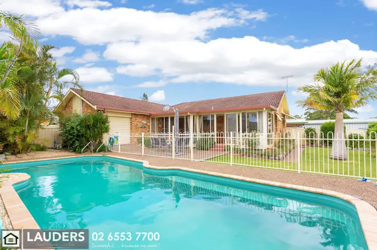 49 Gannet Crescent, Old Bar NSW 2430
