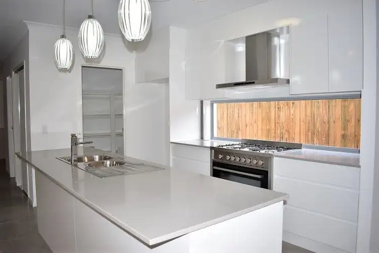 Sixth view of Homely house listing, 24 EVERGREEN PLACE, Drewvale QLD 4116
