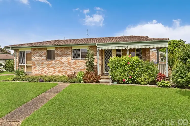 21 Gilbert Avenue, Gorokan NSW 2263