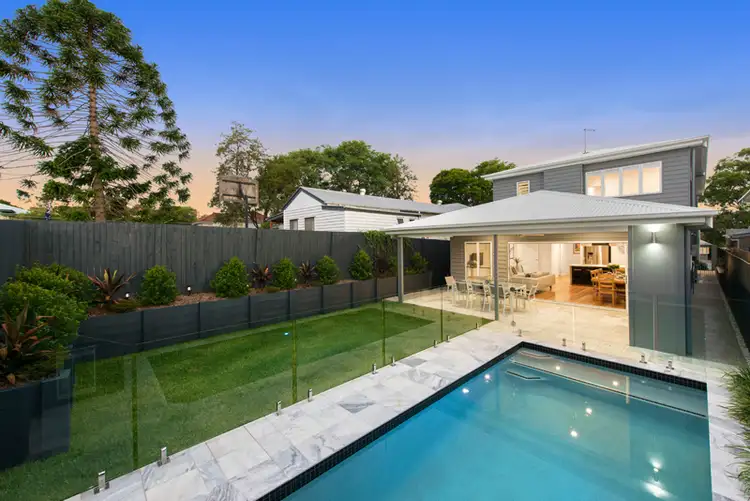 33 Lone Pine Street, Enoggera QLD 4051