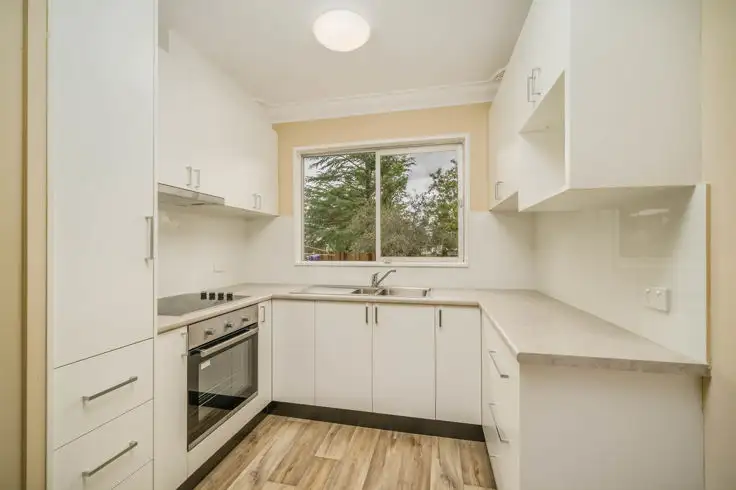1/5 Glenelg Road