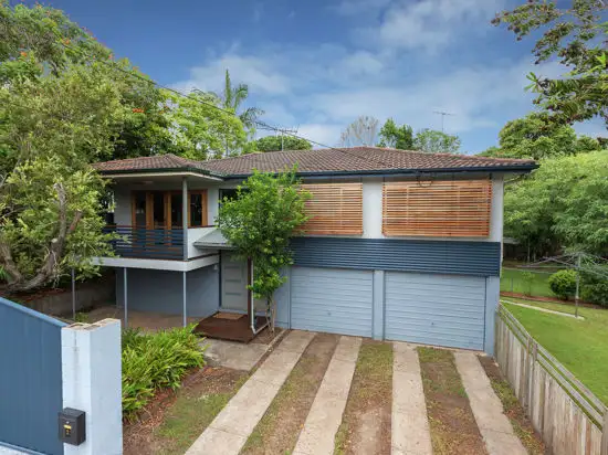 Main view of Homely house listing, 2 Chrysler Street, Mount Gravatt East QLD 4122