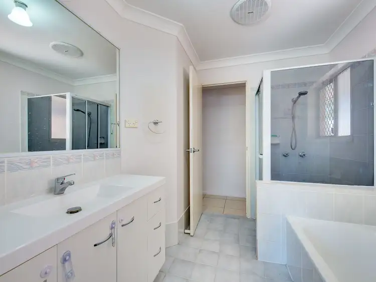 Sixth view of Homely house listing, 49 Laricina Cct, Forest Lake QLD 4078