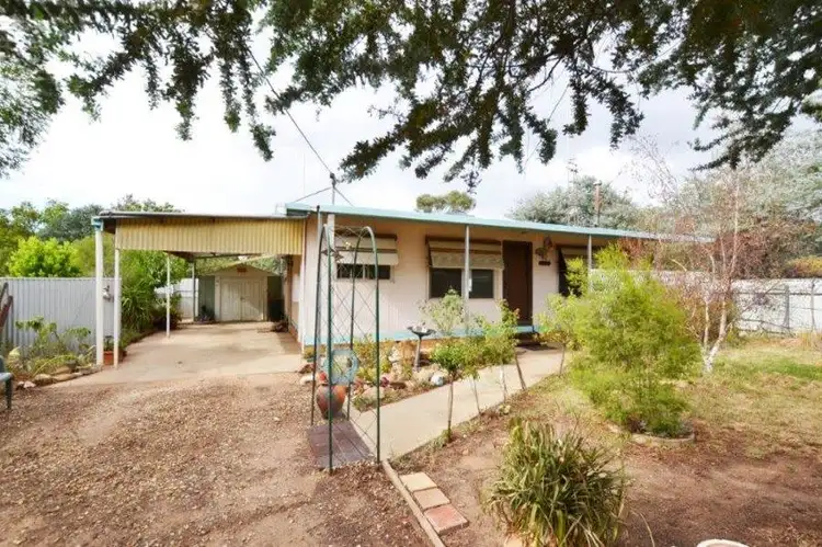 29 Loch Street, Ganmain NSW 2702