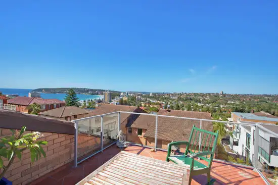 Main view of Homely unit listing, 9/44 Crown Road, Queenscliff NSW 2096