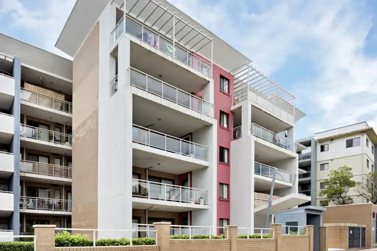 Main view of Homely unit listing, 96/21-29 Third Avenue, Blacktown NSW 2148