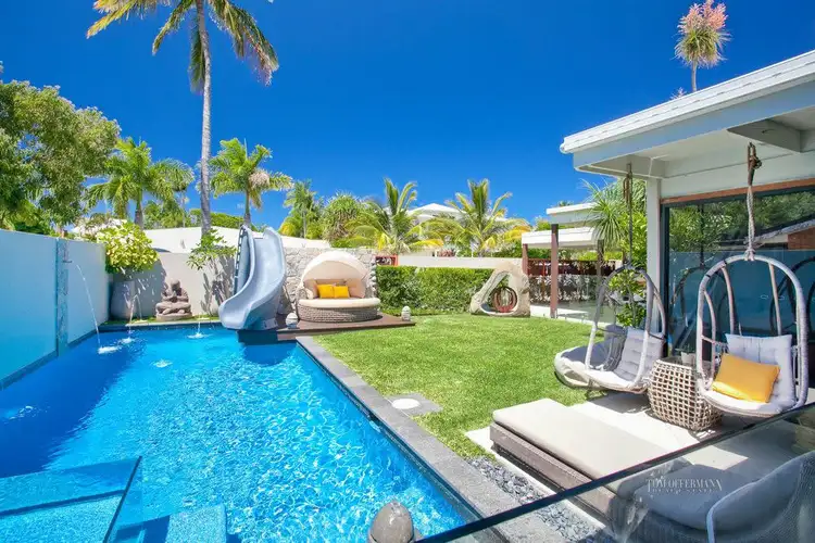 6 Ravenwood Drive, Noosa Heads QLD 4567