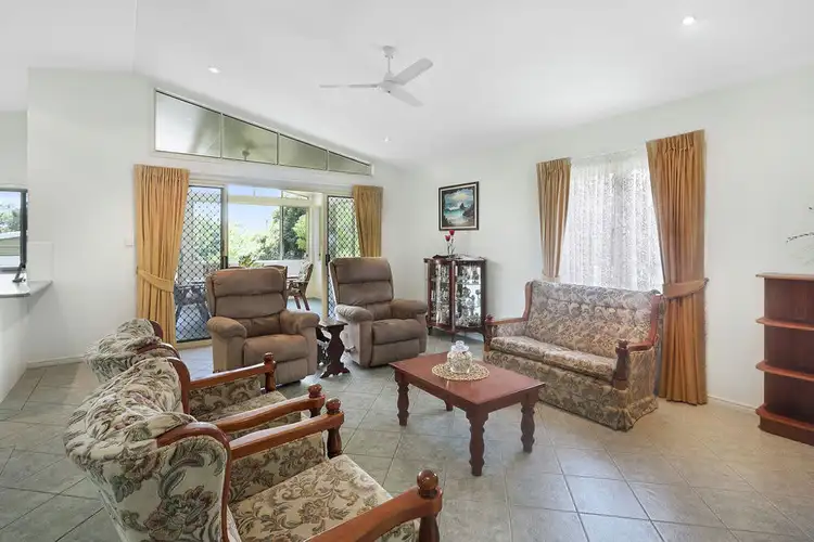 Second view of Homely house listing, 3 Joffre St, Wynnum QLD 4178