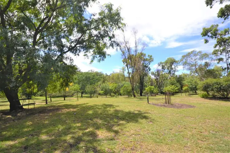 14 Drayton-Wellcamp Road, Glenvale QLD 4350