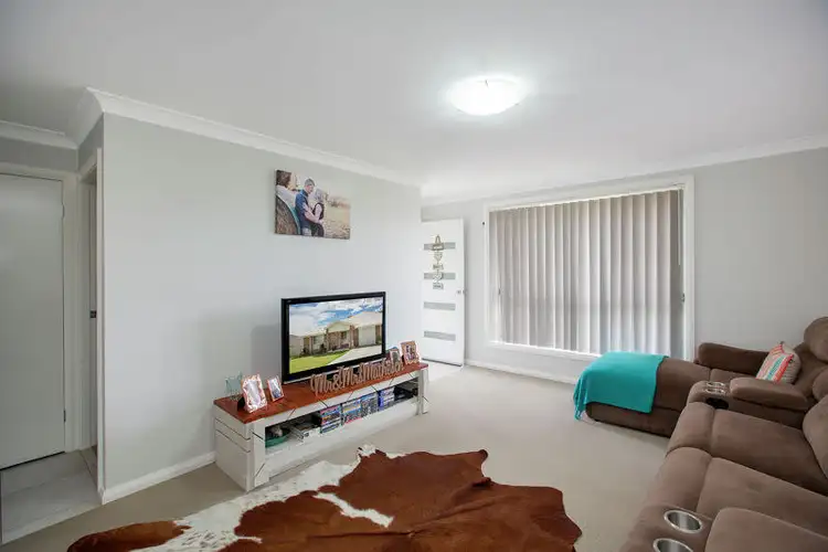 Fourth view of Homely house listing, 7 Lake Place, Tamworth NSW 2340