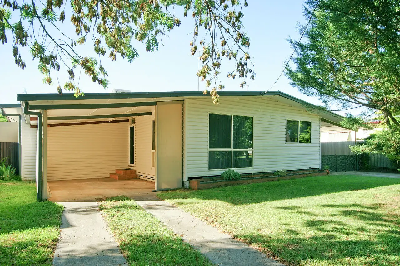 Main view of Homely house listing, 124 Dick Street, Deniliquin NSW 2710