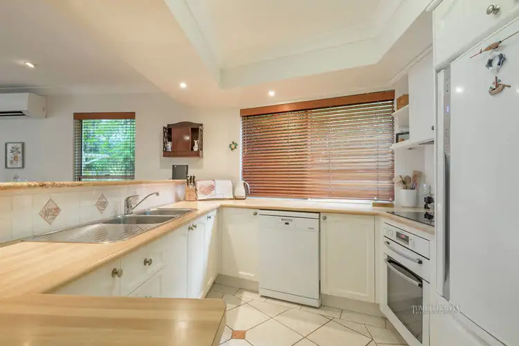 Sixth view of Homely unit listing, 1/19 Laburnum Crescent, Noosaville QLD 4566