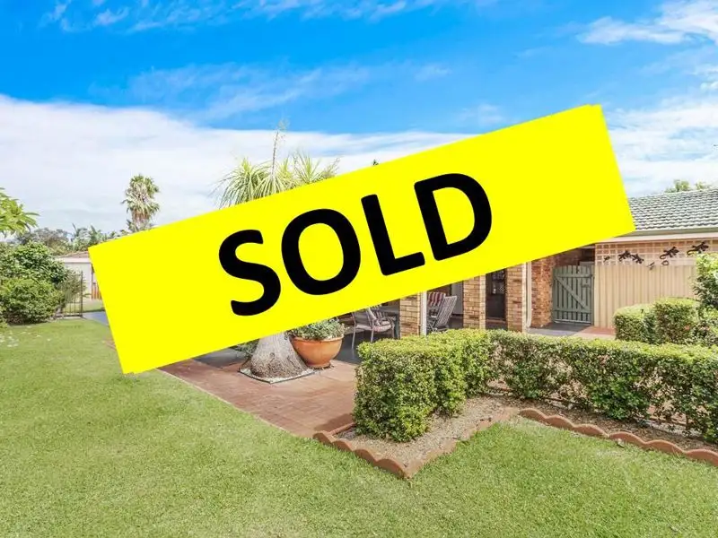Main view of Homely house listing, 6 Lakeview Place, Bibra Lake WA 6163