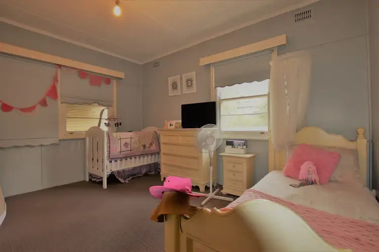 Fifth view of Homely house listing, 40 Waverley Street, Scone NSW 2337