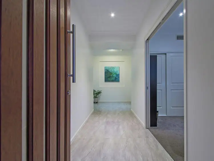 Sixth view of Homely house listing, 8 Ivy Crescent, Wakerley QLD 4154