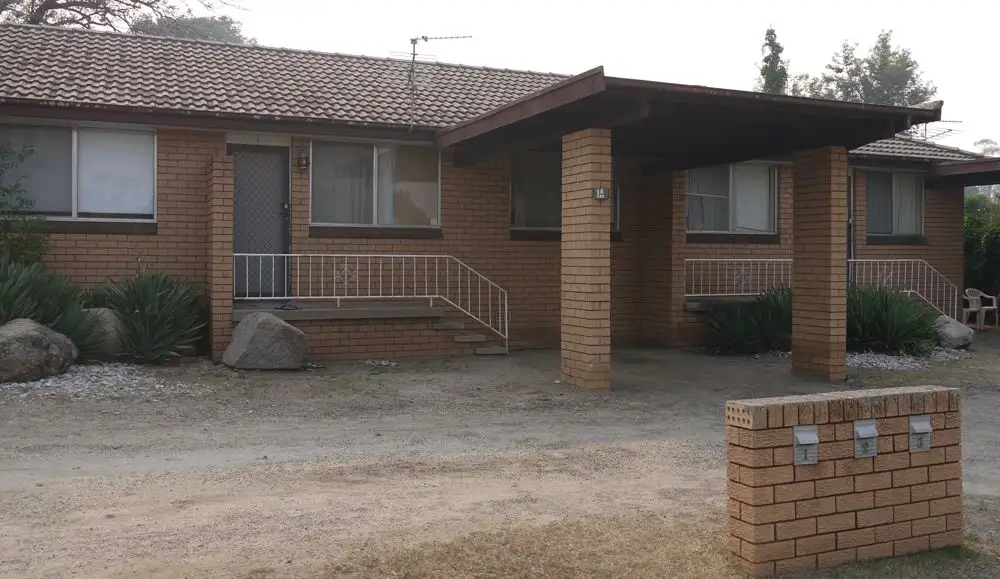 Main view of Homely unit listing, 1A Dean Street, Tamworth NSW 2340